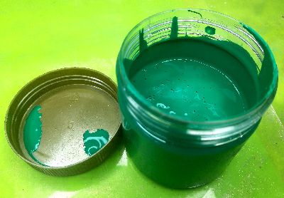 خمیر رنگ سبز تصویر خمیر رنگ سبز