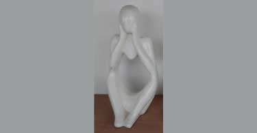 تصویر قالب سیلیکونی متفکر دودست زیر چانه کد 554۷