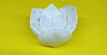 قالب سیلیکونی عودسوز طرح گل باز کد 553۹ - سیلیکونی