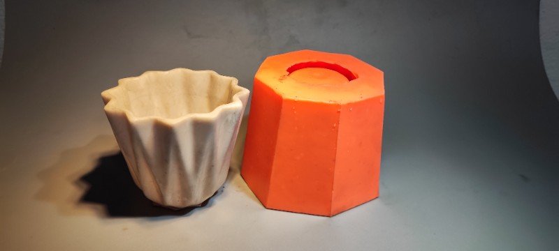 قالب سیلیکونی گلدان چند ظلعی کد 5452 - سیلیکونی قالب سیلیکونی گلدان چند ظلعی کد 5452 - سیلیکونی