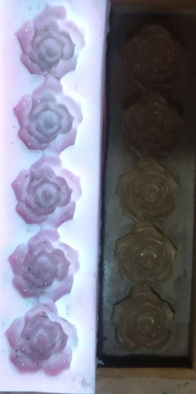 گل طبقه ای کد 2024 - سیلیکونی - تصویر 1 گل طبقه ای کد 2024 - سیلیکونی - تصویر 1