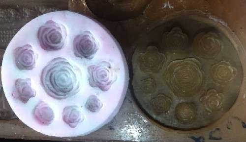 گل رز گرد کد 2025 - سیلیکونی - تصویر 1 گل رز گرد کد 2025 - سیلیکونی - تصویر 1