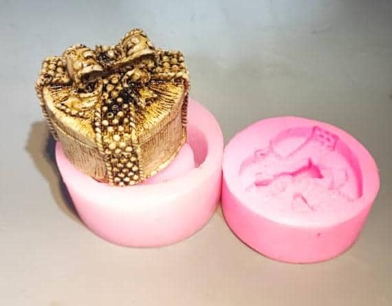 قالب سیلیکونی جای جواهری کد 5404 - شفاف - تصویر 2 قالب سیلیکونی جای جواهری کد 5404 - شفاف - تصویر 2