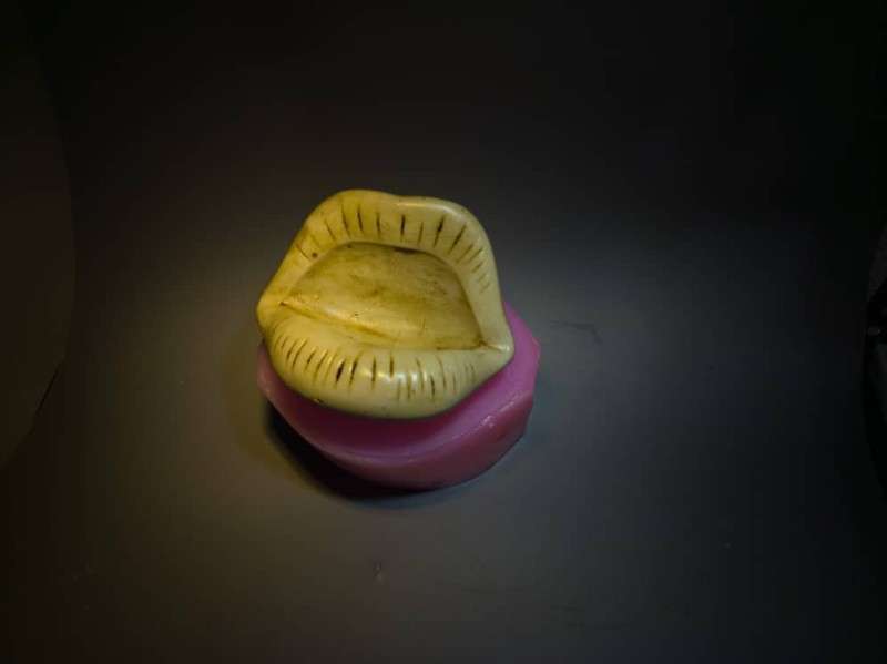 قالب سیلیکونی جای سیگار کد 5426 - سیلیکونی - تصویر 3 قالب سیلیکونی جای سیگار کد 5426 - سیلیکونی - تصویر 3