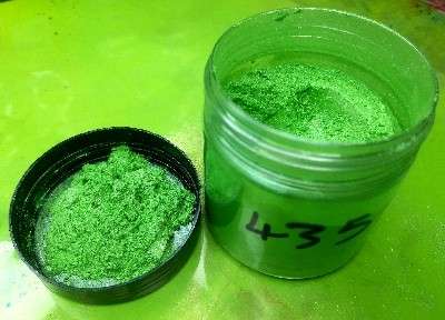 پودر اکلیل سبز کد Pe435 - سبز - تصویر 1 پودر اکلیل سبز کد Pe435 - سبز - تصویر 1