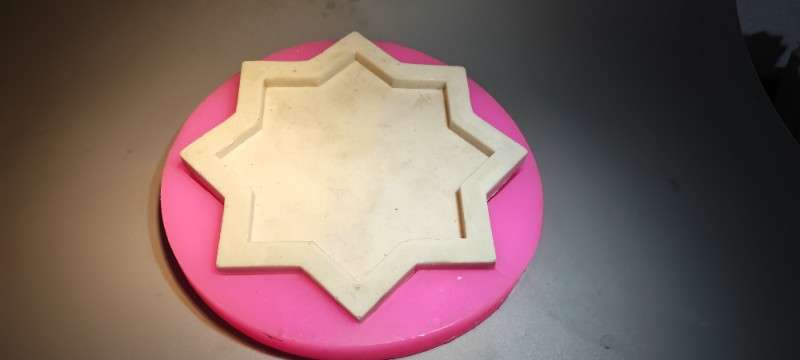 قالب سیلیکونی سینی چند ظلعی کد 5453 - سیلیکونی - تصویر 1 قالب سیلیکونی سینی چند ظلعی کد 5453 - سیلیکونی - تصویر 1