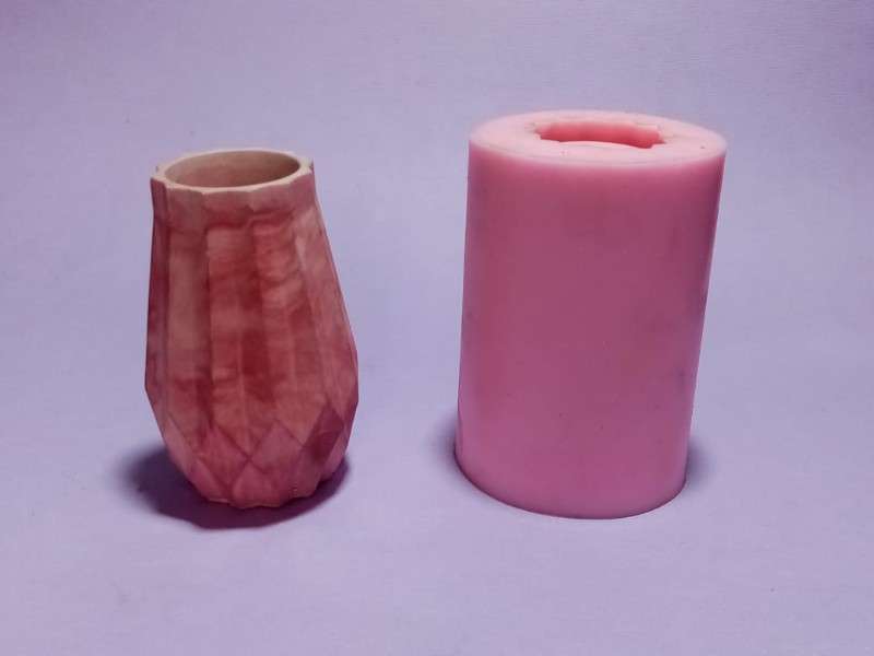 گلدان سیلیکونی کد ۵۰۸۸ - سیلیکونی - تصویر 1 گلدان سیلیکونی کد ۵۰۸۸ - سیلیکونی - تصویر 1